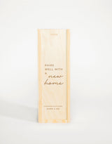 PAIRS WELL WITH A NEW HOME (FR)