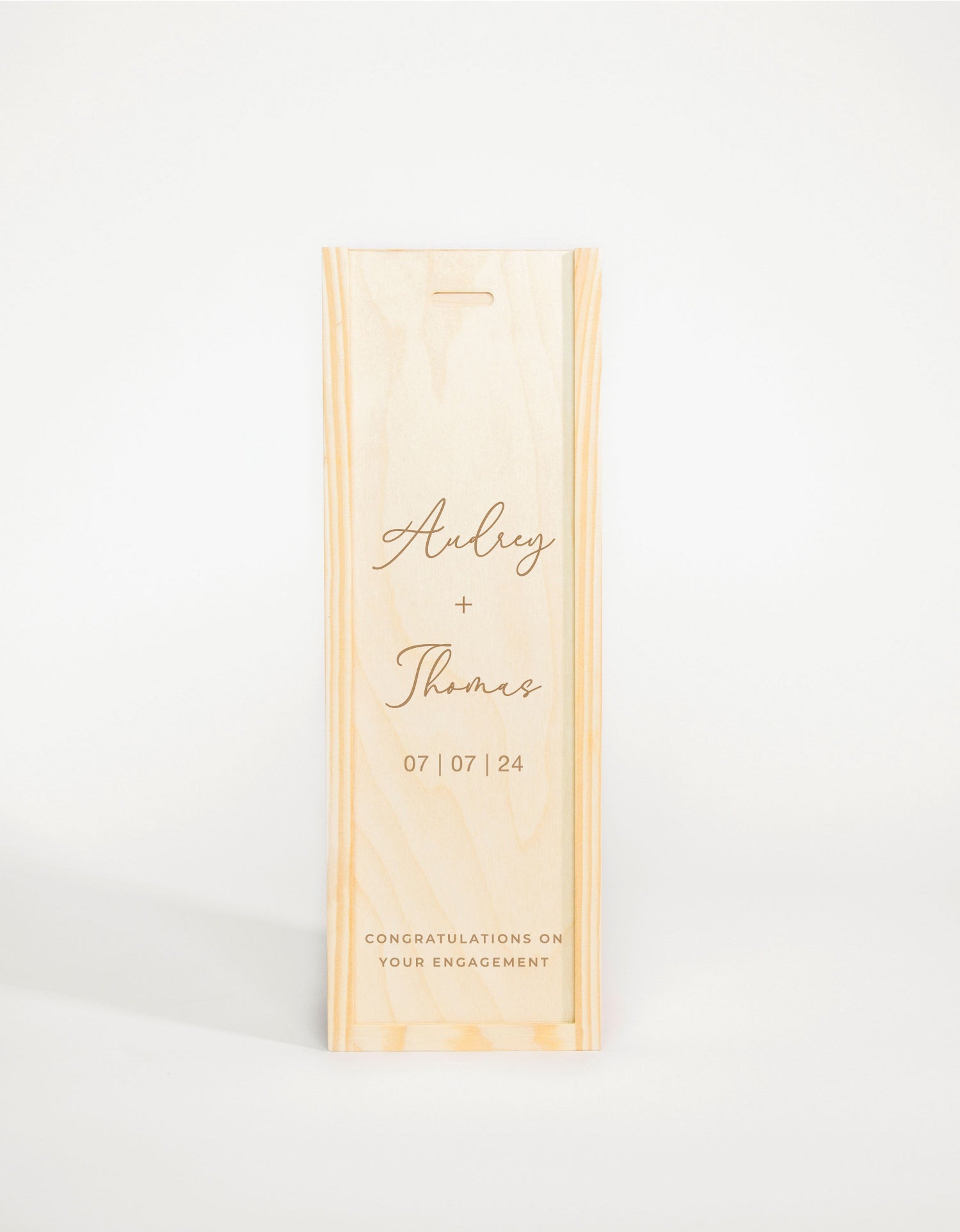 WEDDING COUPLE SCRIPT NAMES + DATE